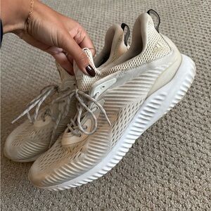 Adidas Women's Beige Sneakers